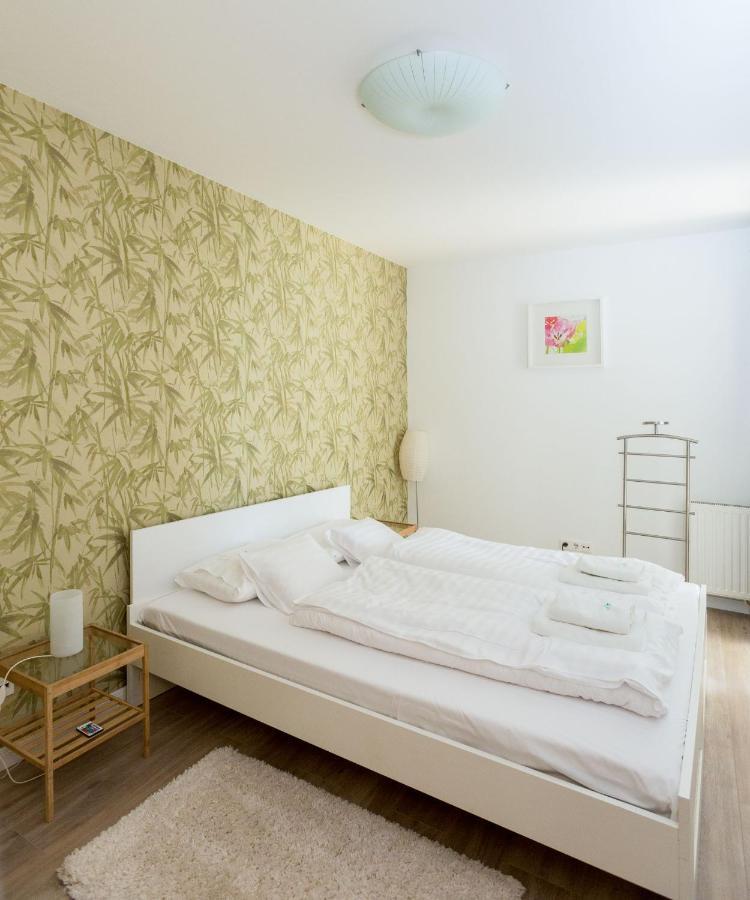 Mentha Apartments Deluxe - Mad บูดาเปสต์ ภายนอก รูปภาพ