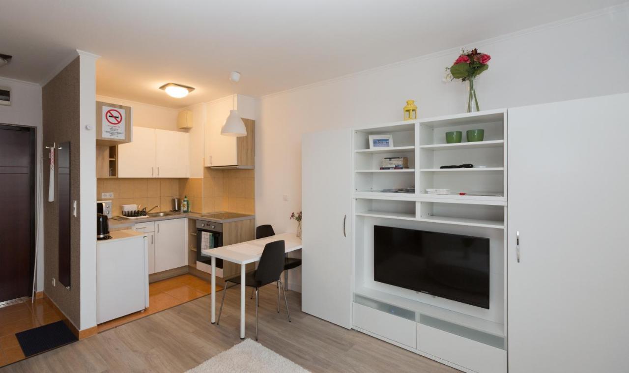 Mentha Apartments Deluxe - Mad บูดาเปสต์ ภายนอก รูปภาพ
